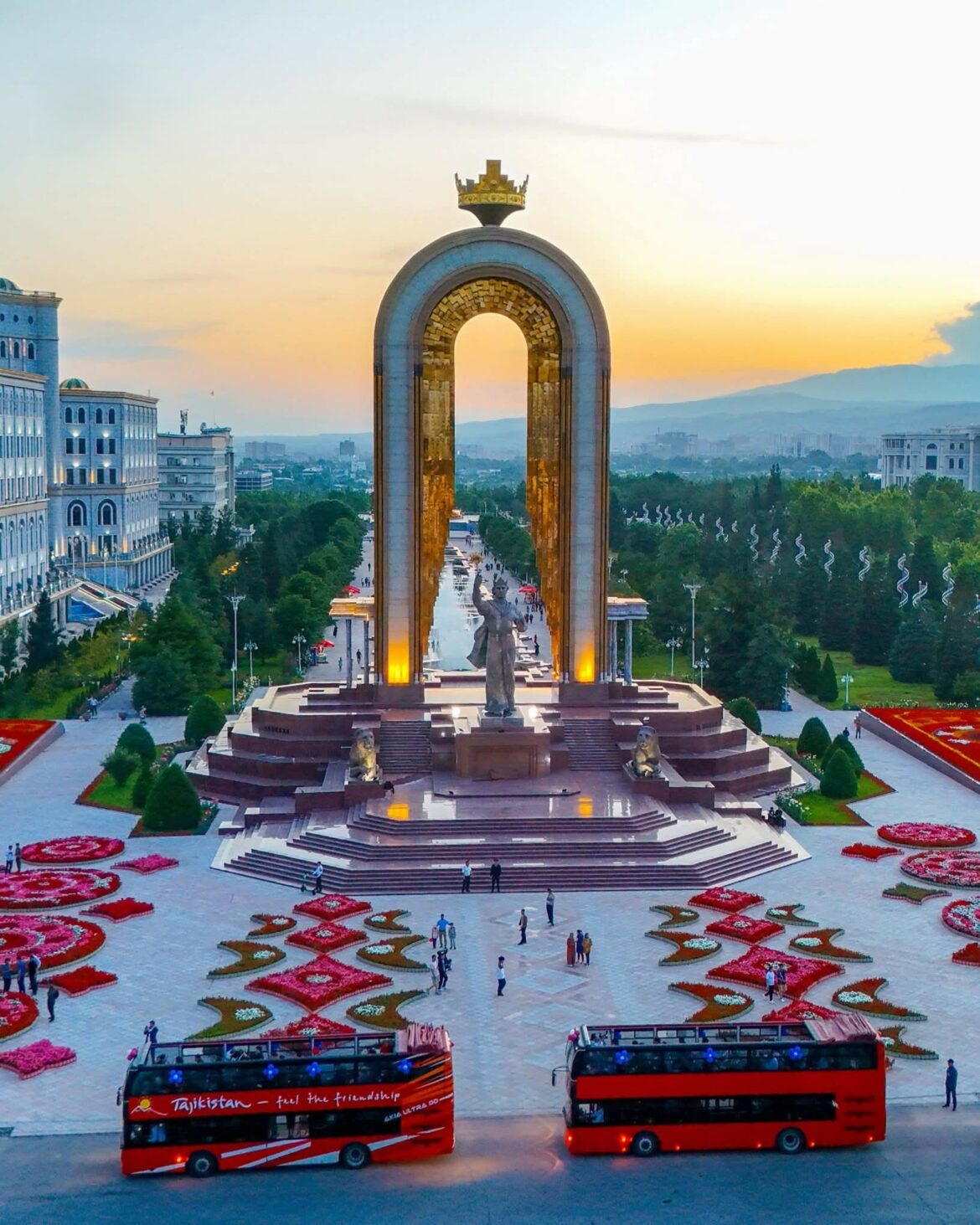 555434640_1312644600583250_4925249420776664769_n